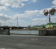 米倉港