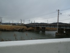 笹ヶ瀬川と鉄橋
