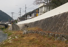 宇甘川の船着場