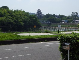 岡山神社鳥居