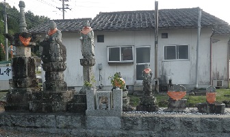 泰山寺の石仏