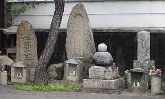 御野の石碑群