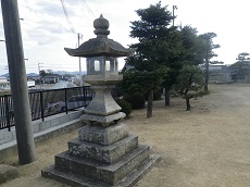 箕島神社常夜燈