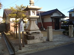 大橋の常夜燈