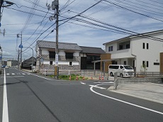 正覚寺への分岐