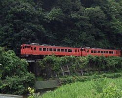 津山線