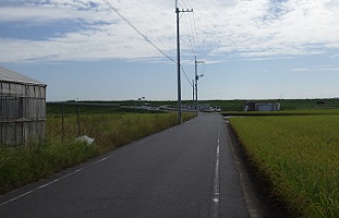 百間川手前の道