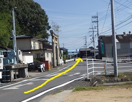 神前神社前