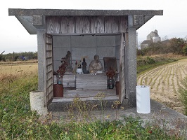 砂川横の祠