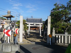 汐入川横の荒神社