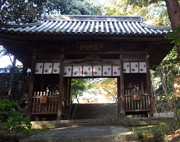 牛窓神社随身門