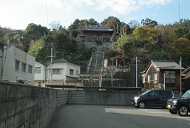 四柱神社